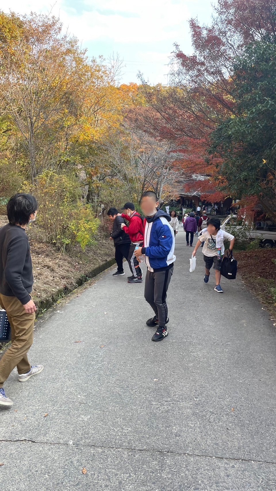 大阪市浪速区の放課後等デイサービスオハナピース大阪日本橋の府民の森、ほしだ園地へお出かけ